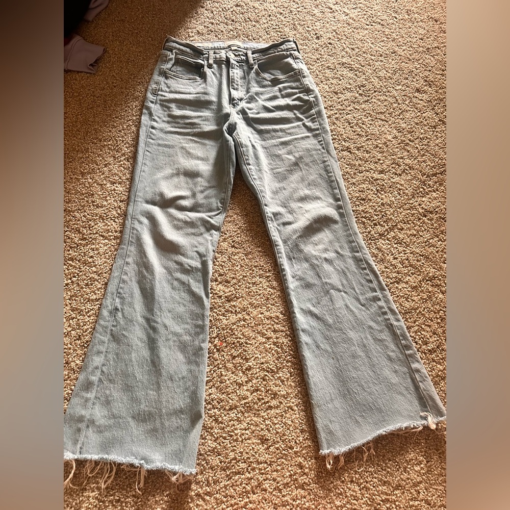 Universal Thread  jeans